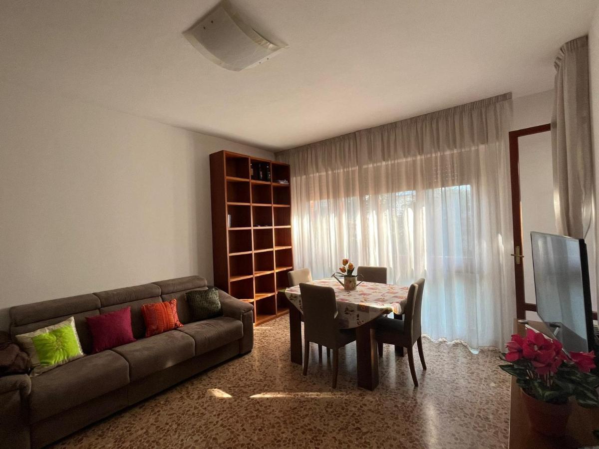 Ferienwohnung Casa Alexander Marina di Massa Exterior foto